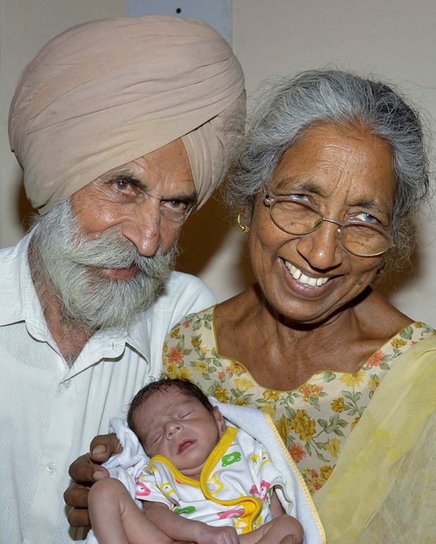 【画像】インドで70歳女性が第一子出産、79歳の夫も歓喜 カレー Sukiyaki 